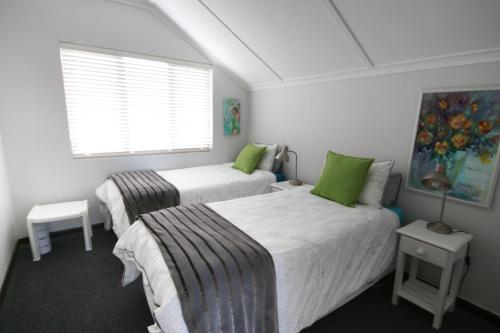 Apartment with Terrace image 10