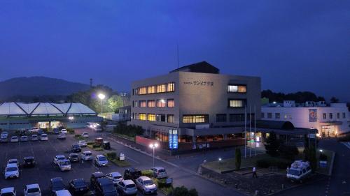 . Hill Hotel Sunpia Iga