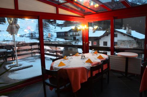 Pensione Cari in Molare, Schweiz