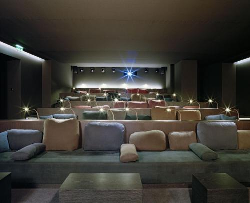 Hotel Bayerischer Hof - image 2