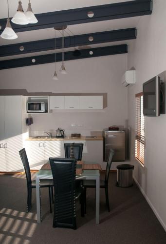 บริการและสิ่งอำนวยความสะดวก, Broadway Motel & Miro Court Villas in มาทามาทา