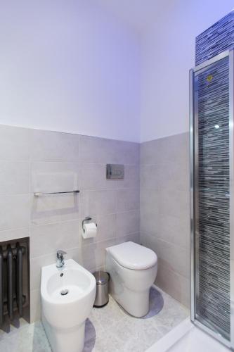 4Rooms Milano Room Type - Double or Twin Room