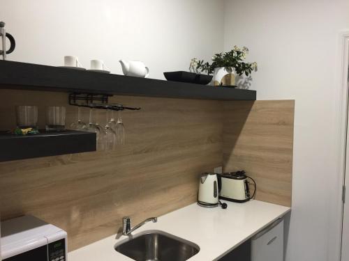 Port Boutique Accommodation - 주방