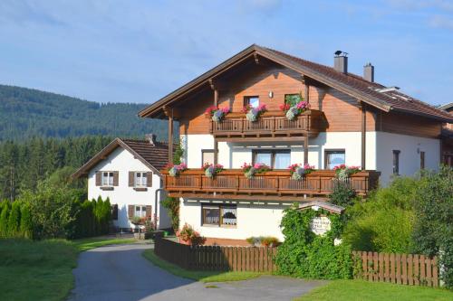 Hans Girgl Hof - Apartment - Langdorf im Landkreis Regen