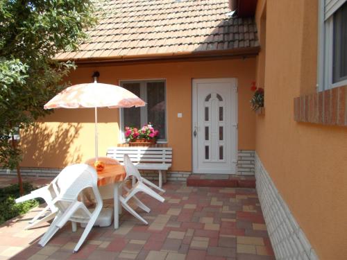 บริการและสิ่งอำนวยความสะดวก, Marcsi Apartman in อูยบารอส