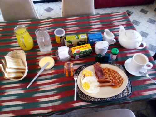 Alimentos e Bebidas, Pennywise Cottages in Victoria Falls