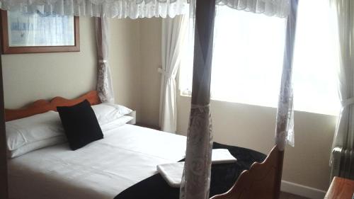 

Newburn Hotel