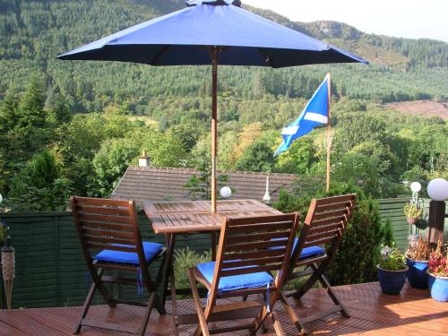 Вид, Darroch View B&B in Інверморістон