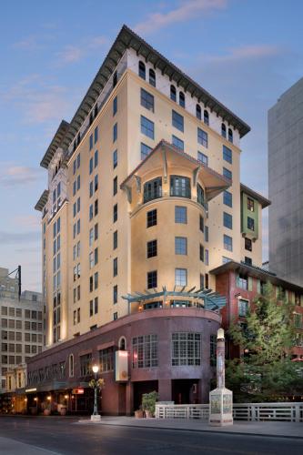 Hotel Valencia Riverwalk in San Antonio, USA