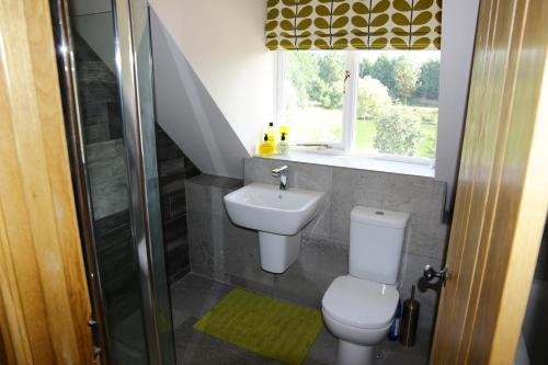 Thonock lane lodge