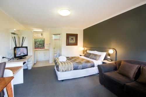 Lorne Coachman Inn in Lorne