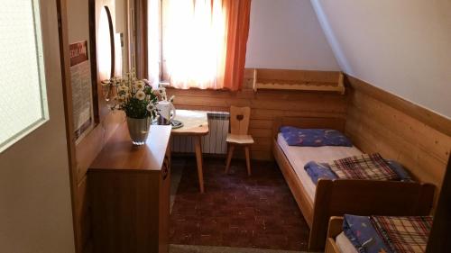 Pokoje Gościnne i Duży Domek Camp Harenda Zakopane z epickim widokiem na Tatry i Giewont, Zakopane (zdjęcie 8)