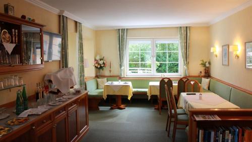 Hotel Josefa – Salzburg, IA