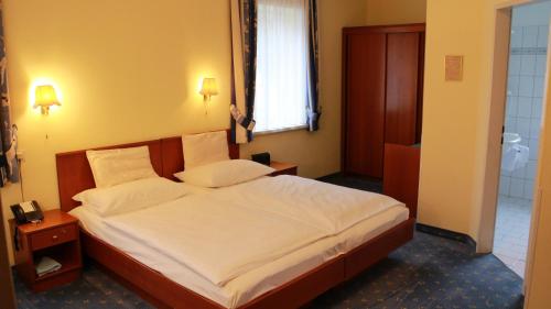 Hotel Josefa – Salzburg, IA
