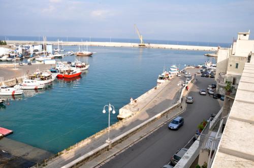 Valois Vera Vista Mare – Monopoli, LA