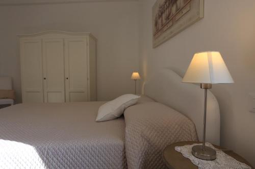 Valois Vera Vista Mare – Monopoli, LA