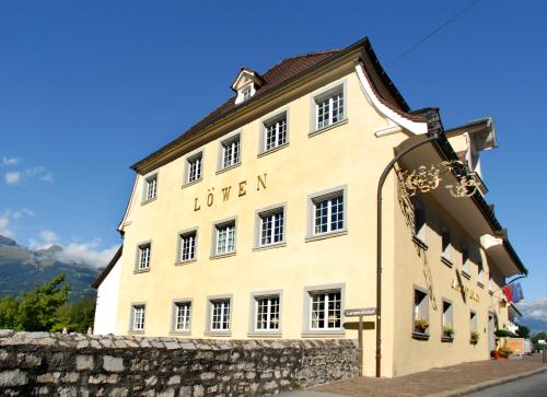 Hotel Gasthof Löwen - Accommodation - Vaduz