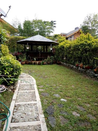 Forest Log Cabin At Camp John Hay In Philippines