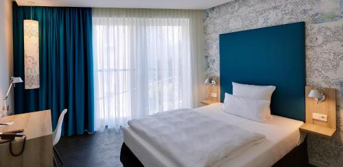 Grimm's Potsdamer Platz - image 13