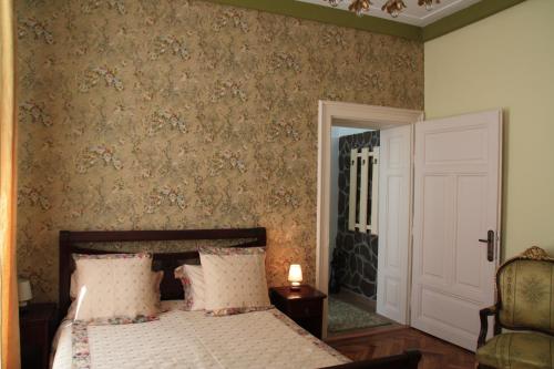 Deluxe Apartment image 10