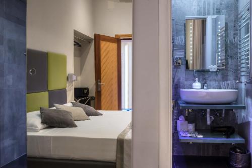 Pantheon Caesar Relais - image 10