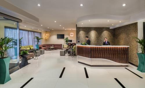 Savoy Crest Hotel Apartments - image 6