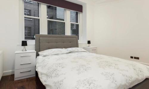 Fleet Street Apartment 1 - image 9
