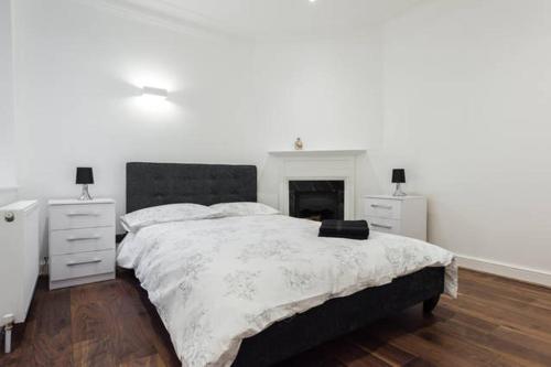 Fleet Street Apartment 2 - image 13