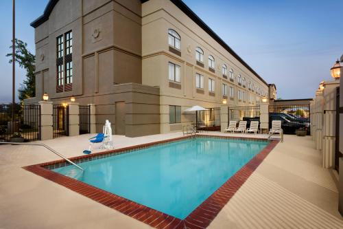 Country Inn & Suites by Radisson Wolfchase-Memphis TN - image 8