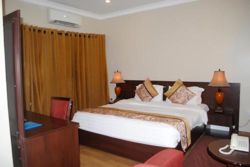 Grand Inn & Suites in Ijebu Ode