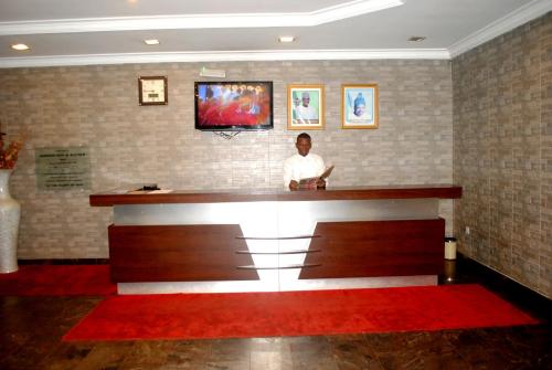 Фойє, Grand Inn & Suites in Ijebu Ode