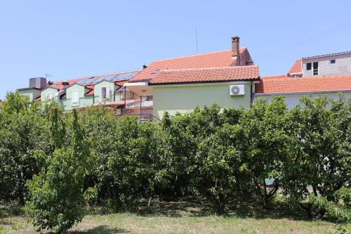 Apartments by the sea Trpanj, Peljesac - 10047 in Trpanj