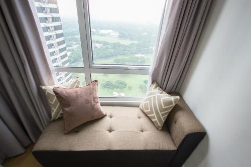 Oasis Regency @ Fort Victoria BGC