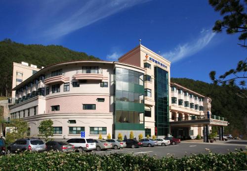 Hoya Resort, Wuling — other in No. 3-16, Wuling Road, Heping, 424, Taiwan