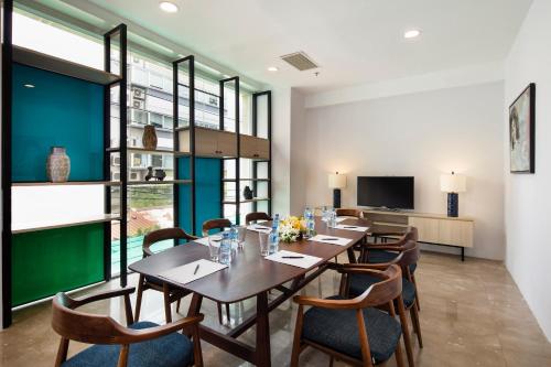 Shared lounge/TV area, Do Thanh Residence in District 3