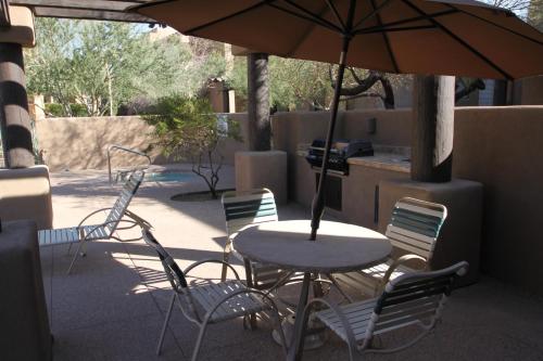 Two-Bedroom Villa image 5