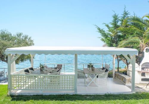 Acrotel Athena Villa - image 2