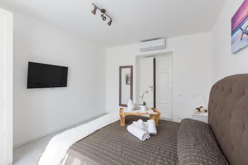 The Imperial Suite - image 8