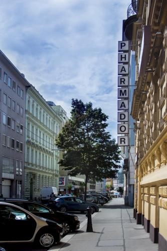Pension Pharmador - Accommodation - Vienna