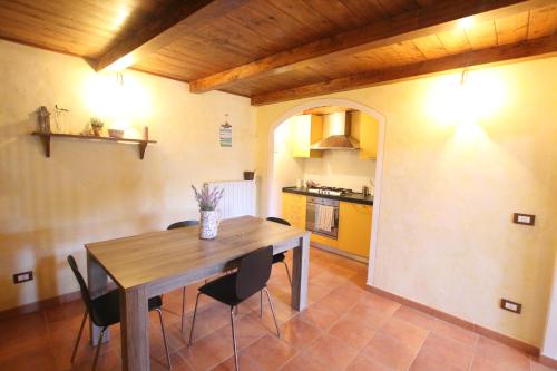  Appartamento sotto le Stelle , Volterra, Pension in Volterra