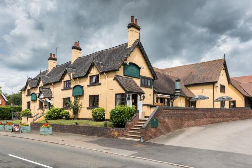 Golden Lion Hotel, , Warwickshire