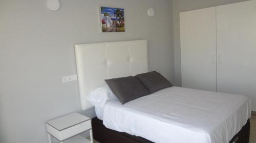 Hotel Carlos I - image 10