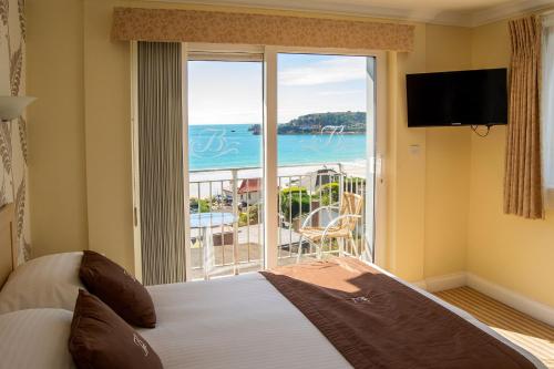 Double or twin room, premium, sea view, balcony