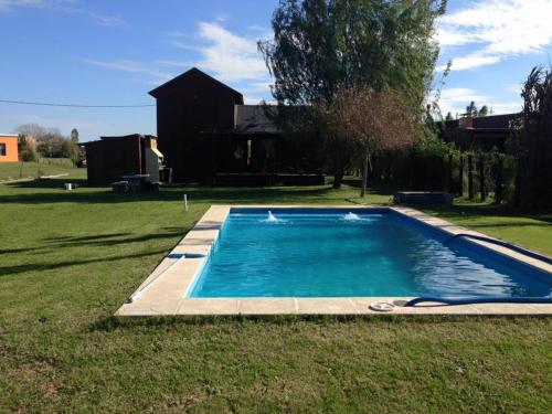 Peldbaseins, La Tregua in Maciel