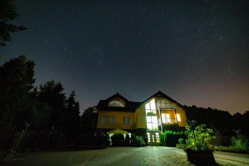 Ieeja, Isaan Ostrzyce Guest House in Ostrzyce