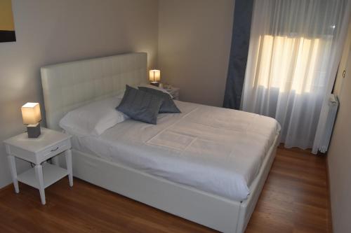 Hotel Centrum Ideally located in the Catania City Center area, Hotel Centrum promises a relaxing and wonderful visit. The property has everything you need for a comfortable stay. Service-minded staff will welcome a
