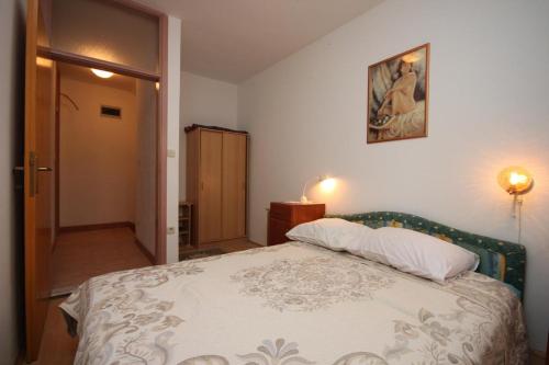 Apartments with a parking space Sveti Petar Biograd - 6175 - image 4