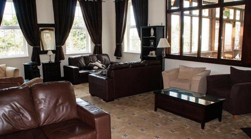 Round Tower Hotel in Ardmore