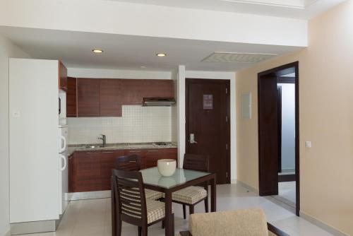 Le Corail Suites Hotel in Les Berges Du Lac II
