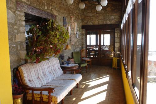 Előcsarnok, Fonda Ca l'Abel in Lles de Cerdanya